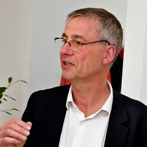 Lieven D.