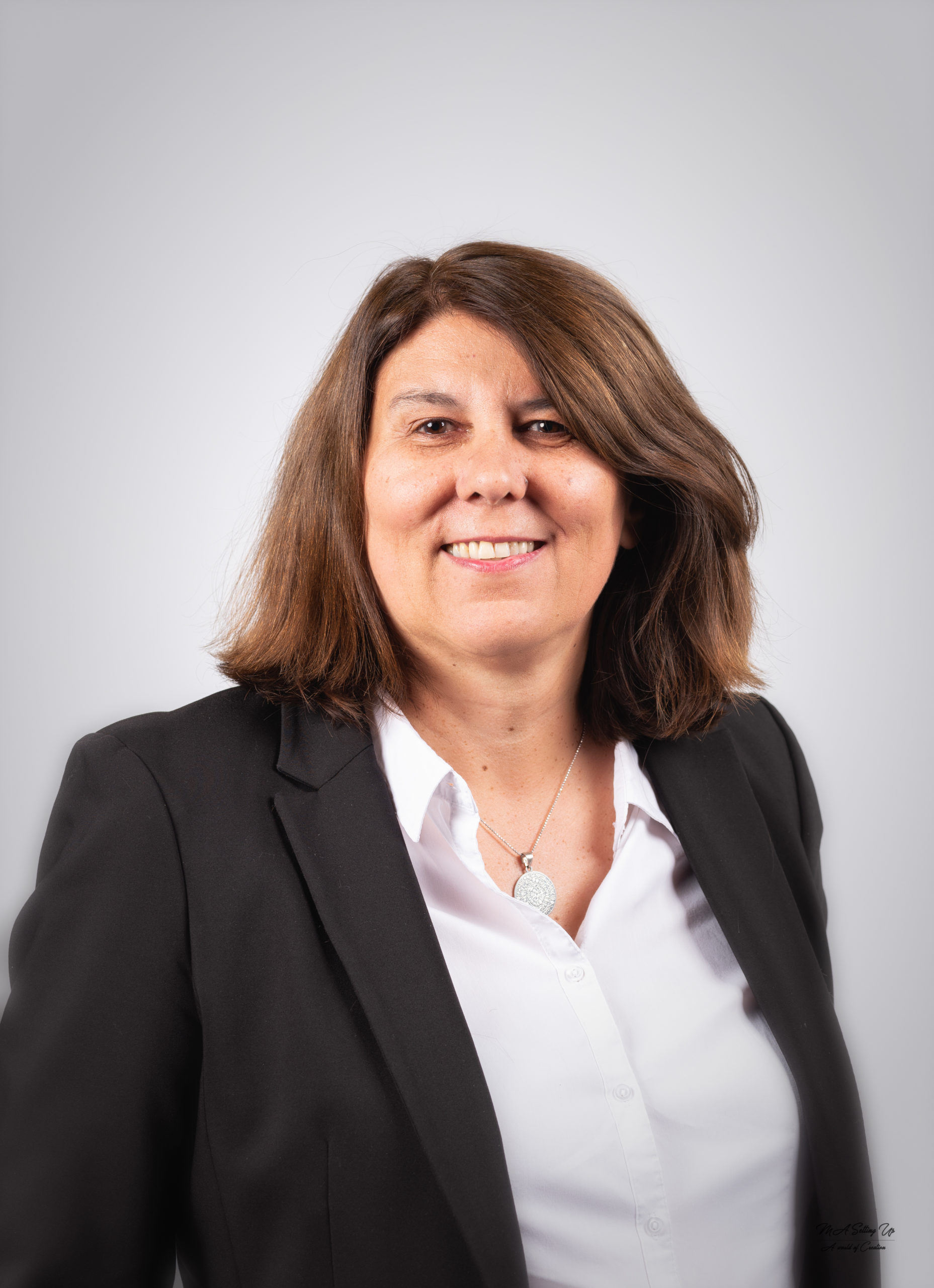 Fabienne LESURTEL