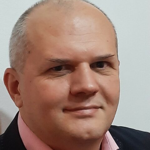 Adrian P.
