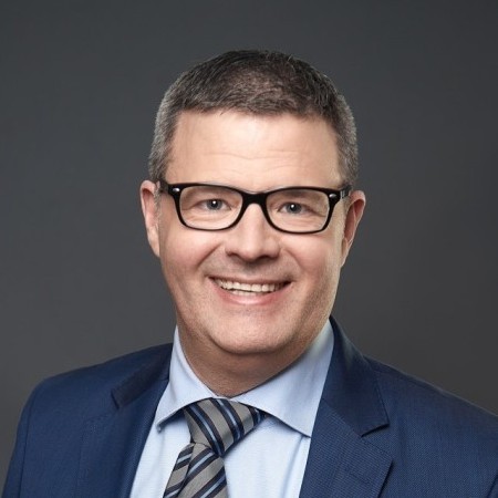 André G.