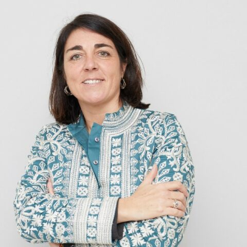 María L.