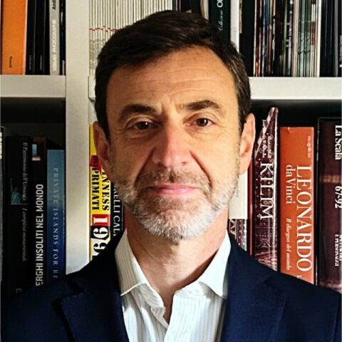 Marco R.